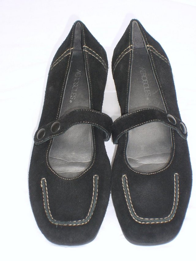 Image 2 of AEROSOLES Black Suede Flat Shoes – Size 7/40
