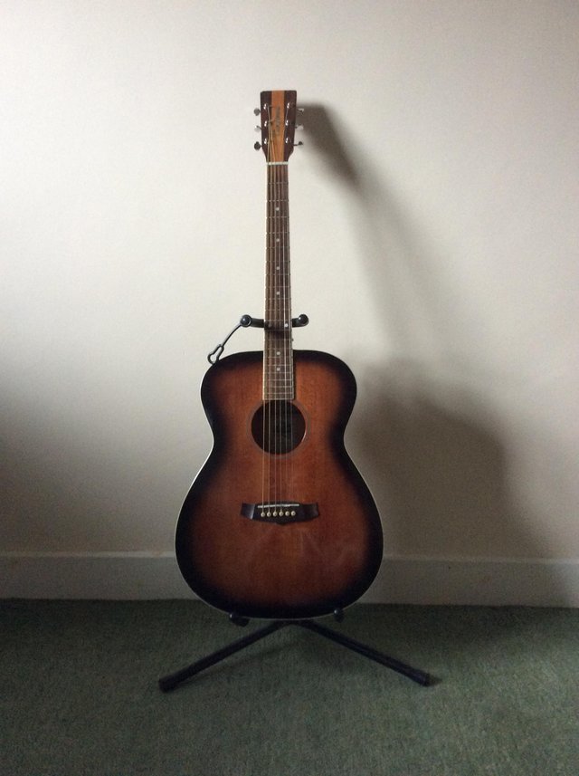 Preview of the first image of Tanglewood guitar.