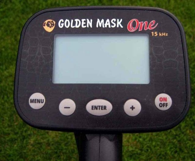 Preview of the first image of golden mask one 15 khz Metal Detector.