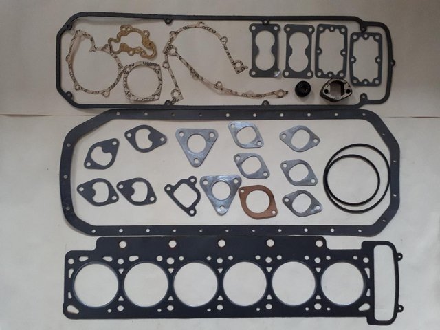 Preview of the first image of BMW 2500 E3 2.5 E9 2.8 2800A-C-AC Engine gasket Set.
