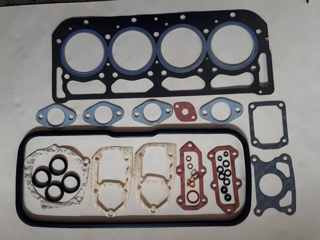Preview of the first image of CITROËN DS 19A-DS 20A,ID 19A-ID20, D Specail 2.0 Head Gasket.