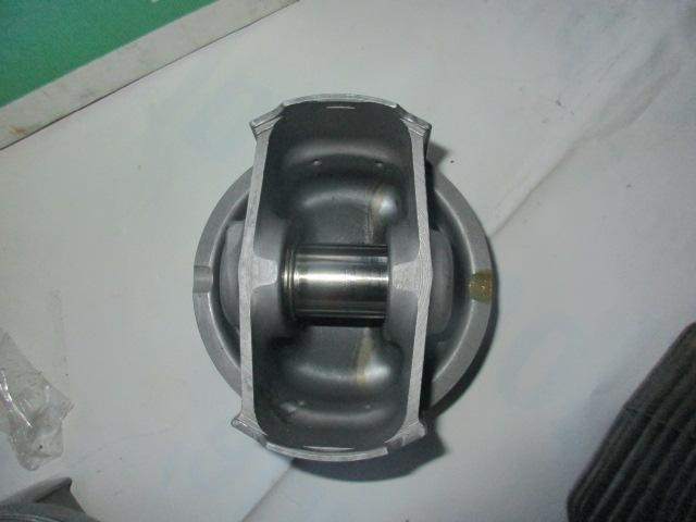 Image 3 of Pistons and liners Porsche 911 3.6