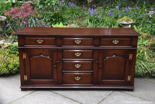 Image 35 of TITCHMARSH AND GOODWIN OAK DRESSER BASE SIDEBOARD HALL TABLE