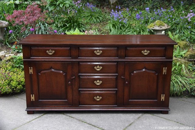 Image 49 of TITCHMARSH AND GOODWIN OAK DRESSER BASE SIDEBOARD HALL TABLE