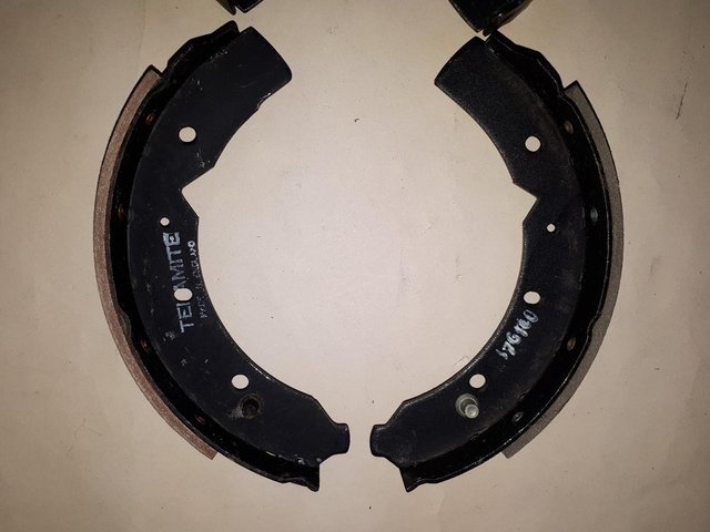 Preview of the first image of FORD CORTINA SUPER 1500 113E 118E Front Brake Shoes.