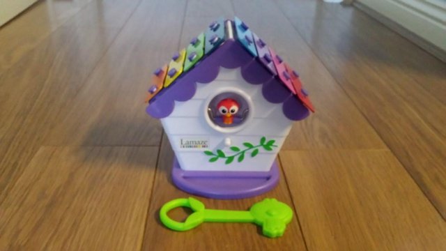Preview of the first image of Xylophone Birdhouse (reduced to £5).