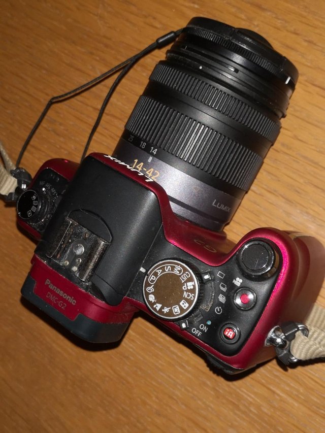 Image 3 of Panasonic Lumix G2 Mirrorless Camera & 14-42mm G Vario lens
