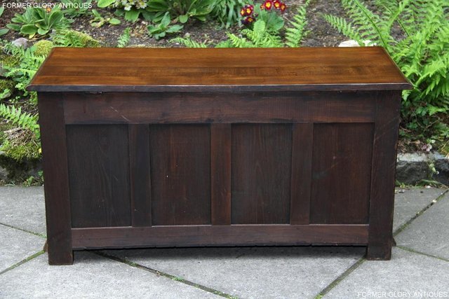 Image 7 of A TITCHMARSH AND GOODWIN CARVED OAK BLANKET BOX CHEST COFFER