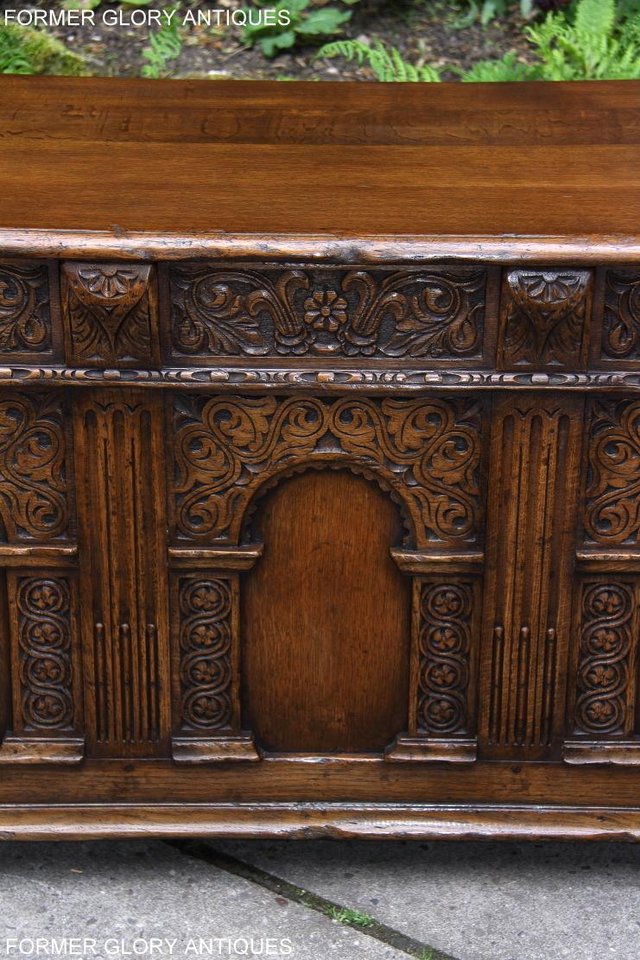 Image 8 of A TITCHMARSH AND GOODWIN CARVED OAK BLANKET BOX CHEST COFFER