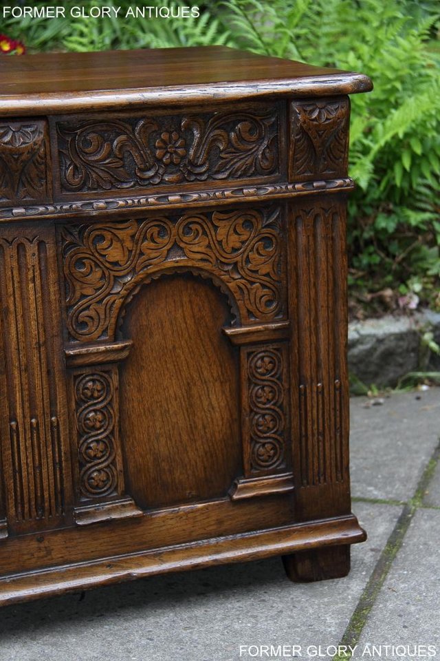 Image 12 of A TITCHMARSH AND GOODWIN CARVED OAK BLANKET BOX CHEST COFFER