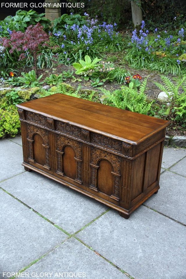 Image 37 of A TITCHMARSH AND GOODWIN CARVED OAK BLANKET BOX CHEST COFFER