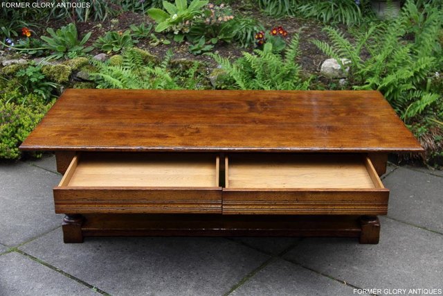 Image 4 of A LARGE SOLID TUDOR OAK TWO DRAWER COFFEE TABLE STAND