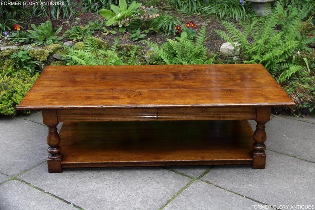 Image 22 of A LARGE SOLID TUDOR OAK TWO DRAWER COFFEE TABLE STAND