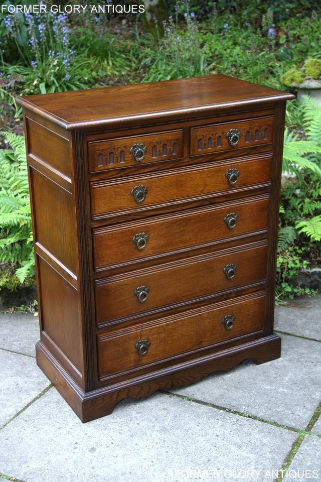 Image 3 of AN OLD CHARM CARVED LIGHT OAK CHEST OF SIX DRAWERS TV STAND