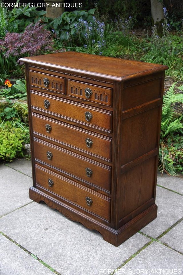 Image 5 of AN OLD CHARM CARVED LIGHT OAK CHEST OF SIX DRAWERS TV STAND