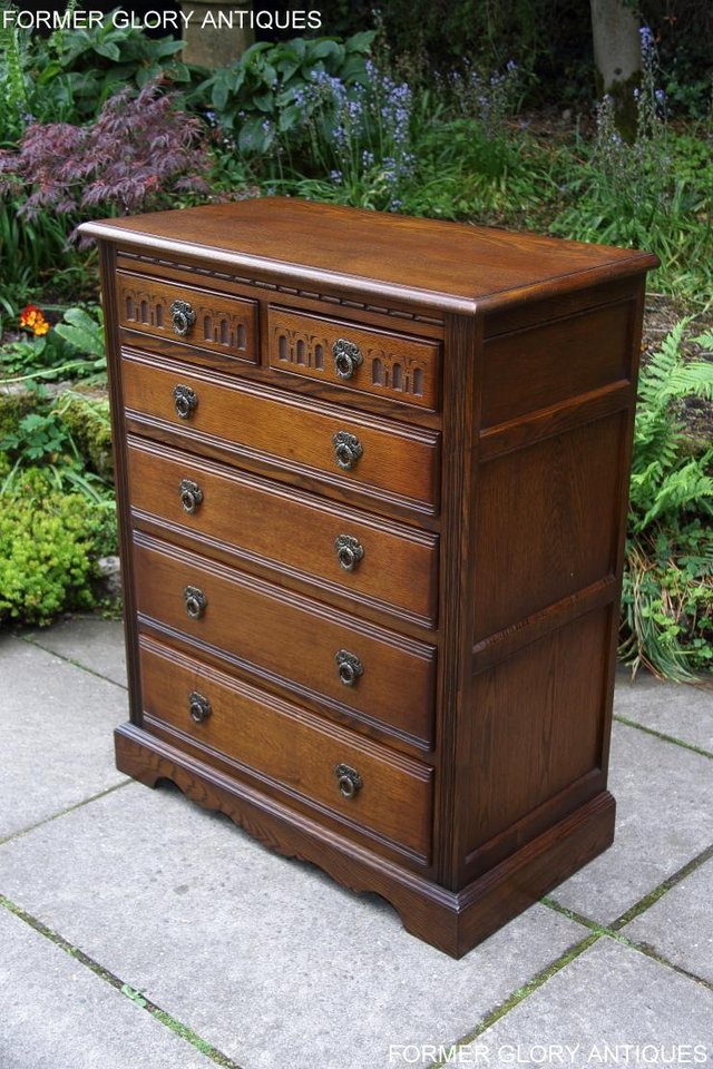 Image 19 of AN OLD CHARM CARVED LIGHT OAK CHEST OF SIX DRAWERS TV STAND
