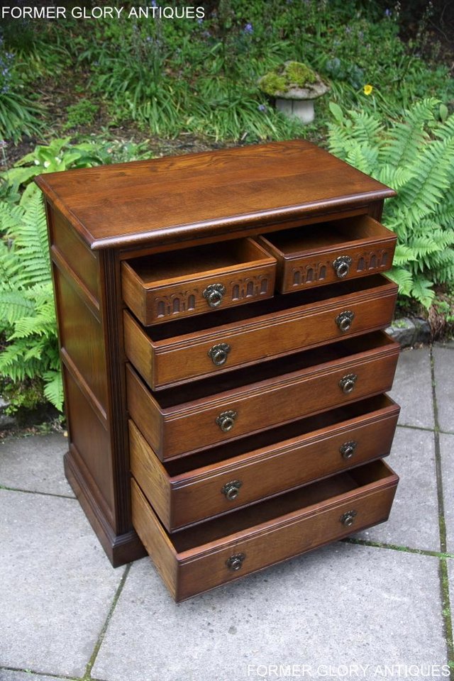 Image 25 of AN OLD CHARM CARVED LIGHT OAK CHEST OF SIX DRAWERS TV STAND