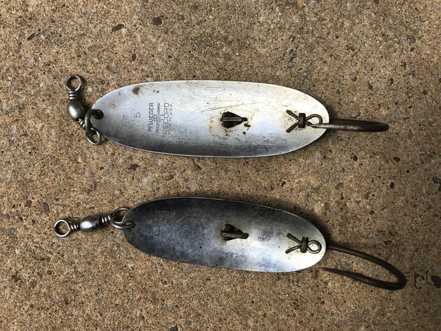 Preview of the first image of Vintage fishing lures - spoons and one plug.