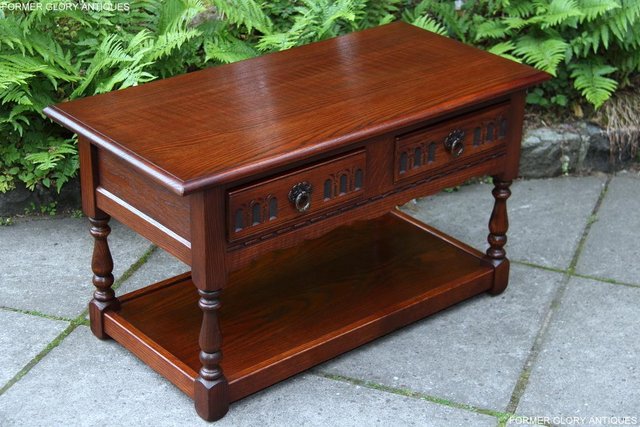 Image 29 of OLD CHARM TUDOR BROWN OAK TWO DRAWER TEA COFFEE TABLE STAND