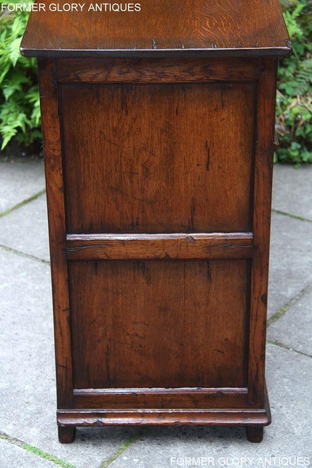Image 11 of A TITCHMARSH AND GOODWIN OAK SIDEBOARD DRESSER BASE CABINET