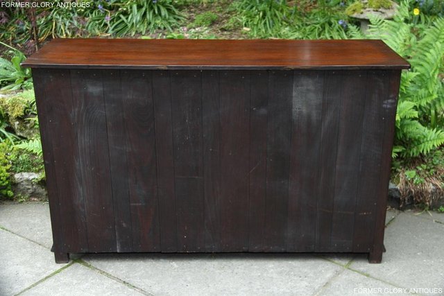 Image 14 of A TITCHMARSH AND GOODWIN OAK SIDEBOARD DRESSER BASE CABINET