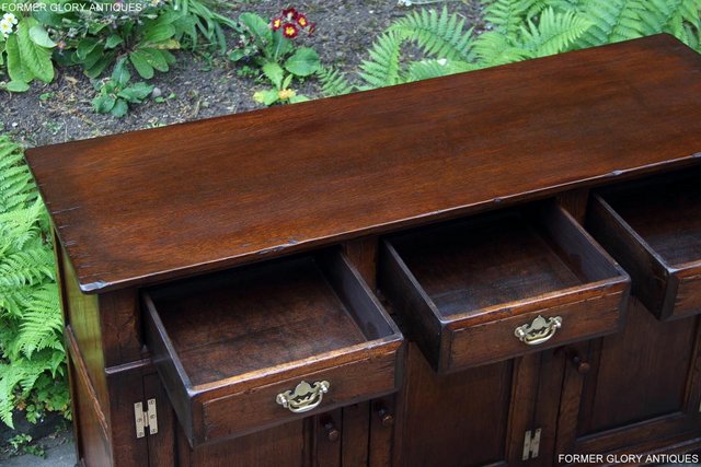 Image 83 of A TITCHMARSH AND GOODWIN OAK SIDEBOARD DRESSER BASE CABINET