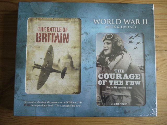 Image 3 of World War II Book & DVD Set