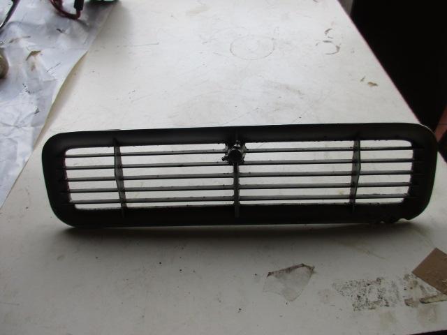 Preview of the first image of Windscreen lower grill Citroen Sm.