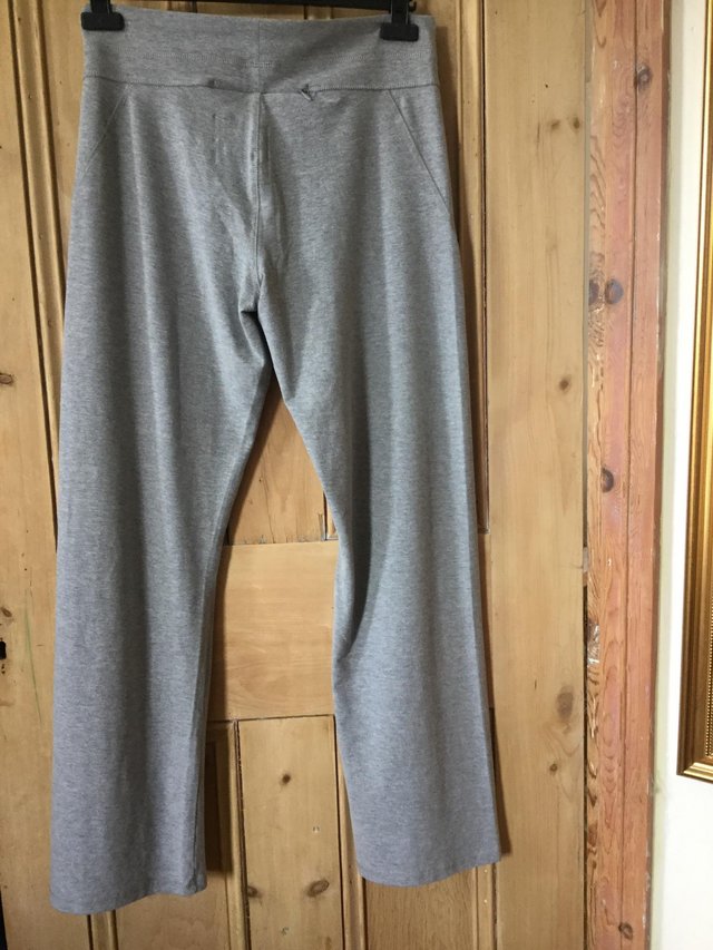 Image 2 of CRANE Yoga Pants, M, BNWT, Rear Zip Pocket