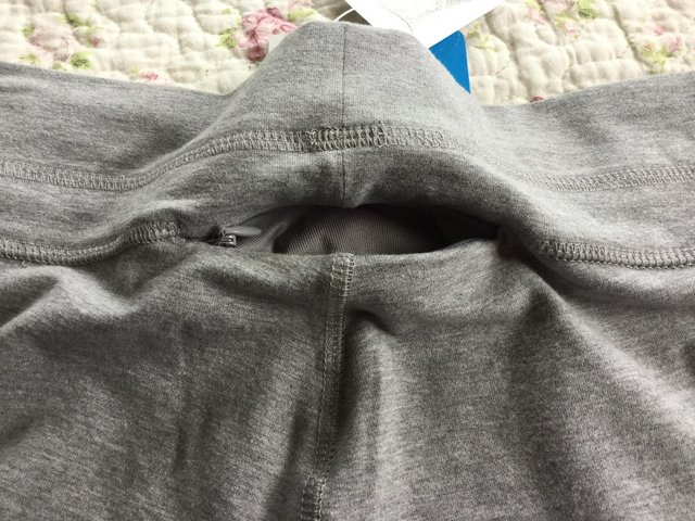 Image 8 of CRANE Yoga Pants, M, BNWT, Rear Zip Pocket