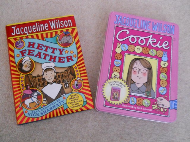 Preview of the first image of Hetty Feather and Cookie by Jacqueline Wilson.