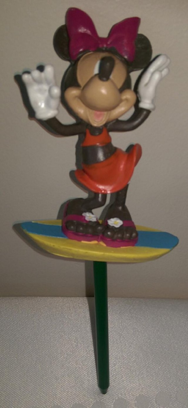 Image 3 of Disney Minnie Mouse Plant/Garden Stake/Spike