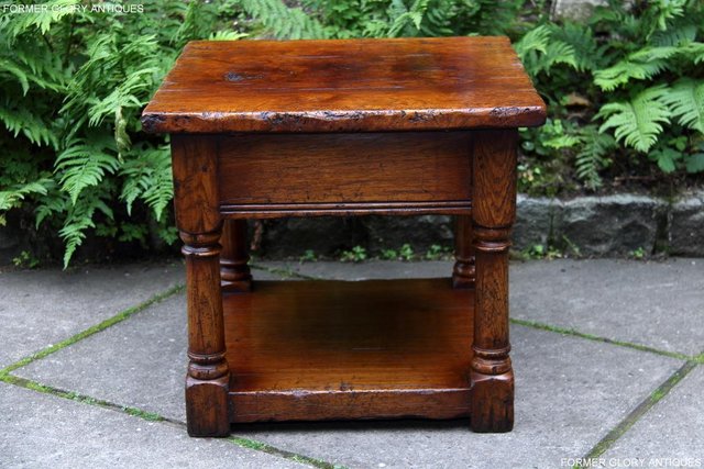 Image 9 of PAIR OF TITCHMARSH & GOODWIN OAK LAMP PHONE SIDE END TABLES