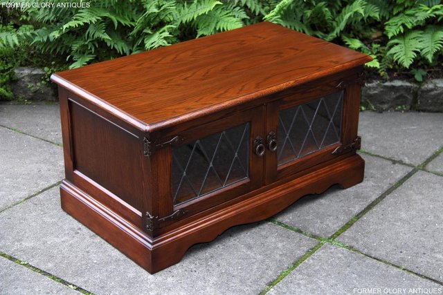 Image 39 of OLD CHARM TUDOR BROWN OAK TV STAND TABLE DVD CABINET UNIT