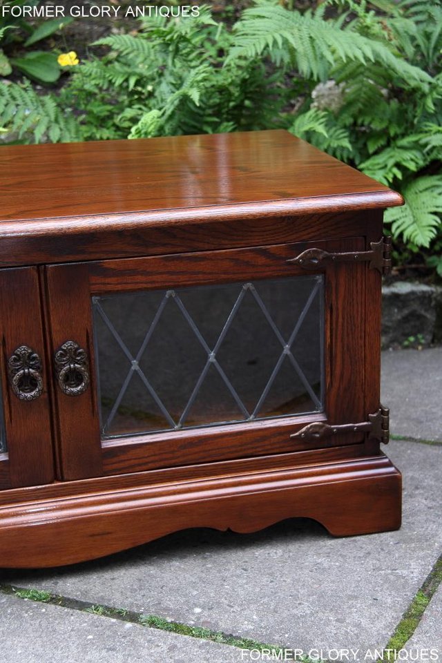 Image 46 of OLD CHARM TUDOR BROWN OAK TV STAND TABLE DVD CABINET UNIT