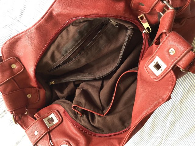 Image 7 of Job Lot x4 Handbags, 1x Large, 1x Med, 2x Sm, Red, Brown