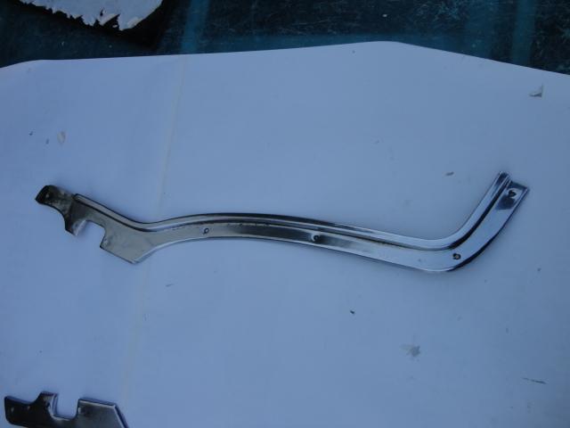 Image 2 of Front door moldings rear side for Maserati Qpt s1-2
