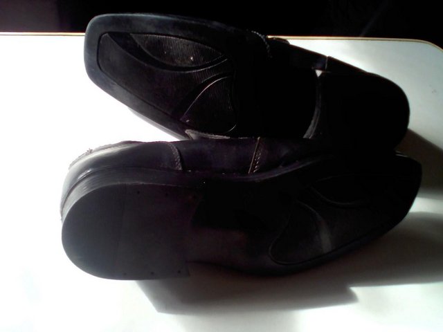 Image 2 of LEATHER UPPERS Slip on quality NEW Mens Shoes size 7