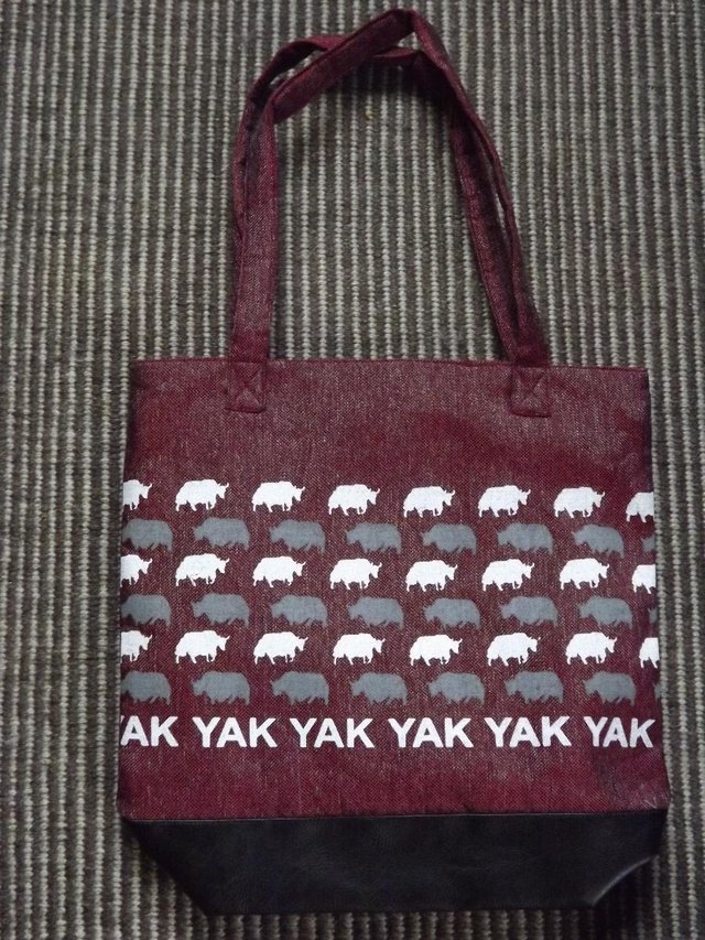 Preview of the first image of Yak Yak bag.