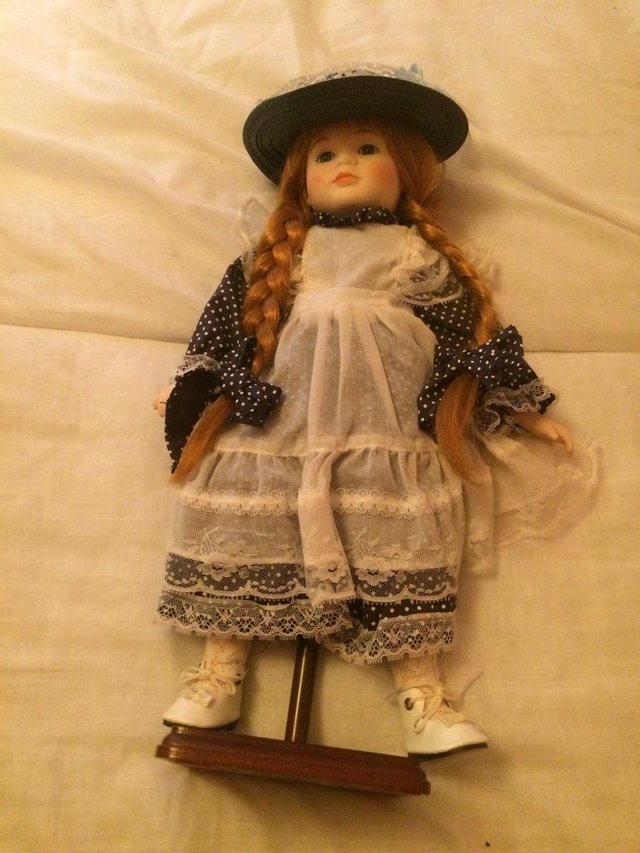 Image 2 of China dolls - all in excellent condition