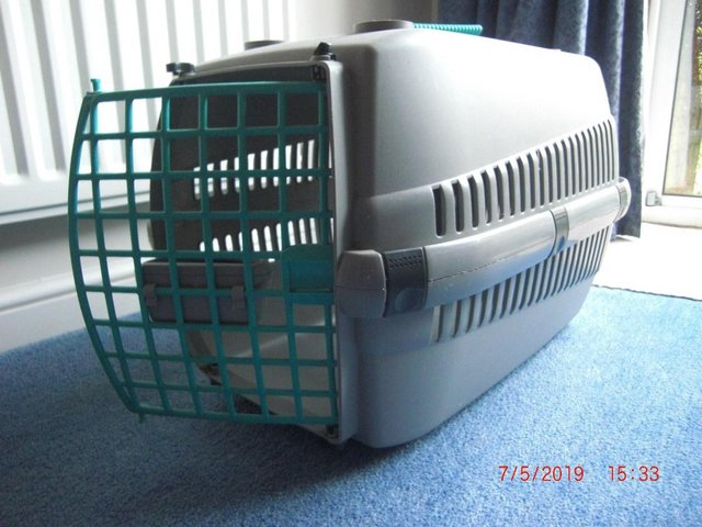 Preview of the first image of Large sturdy  Pet Carrier.