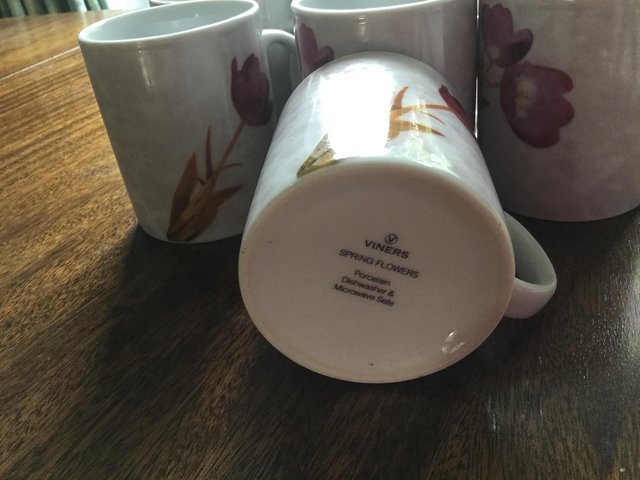 Image 2 of Set of 6 brand new Viners mugs