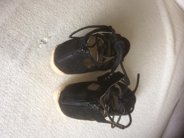 Image 3 of Oasis Ladies black wedge shoes