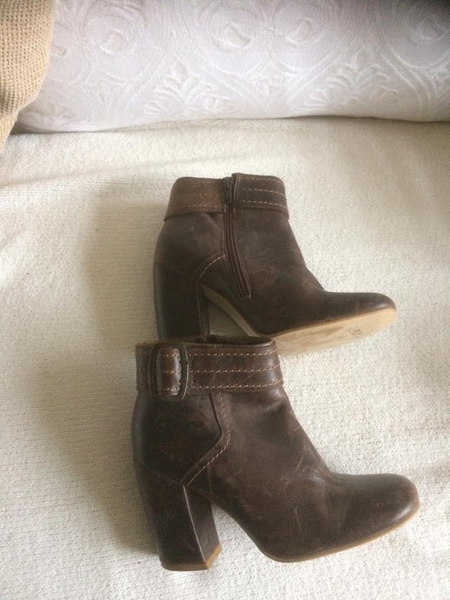 Preview of the first image of Ladies ankle boots brown.
