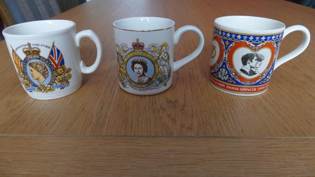 Image 3 of Commemorative mugs (Coronations & Jubilees)