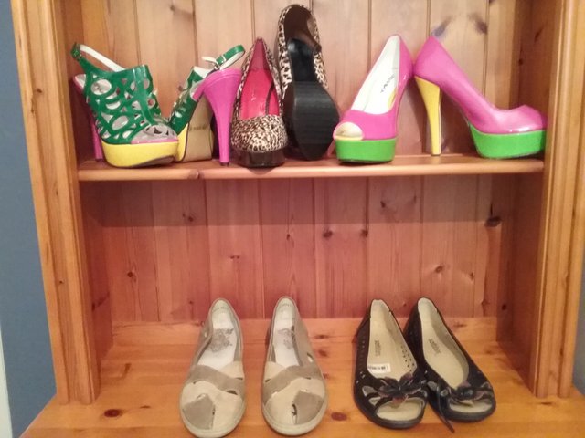 Preview of the first image of 5 pairs of brand new ladies shoes.