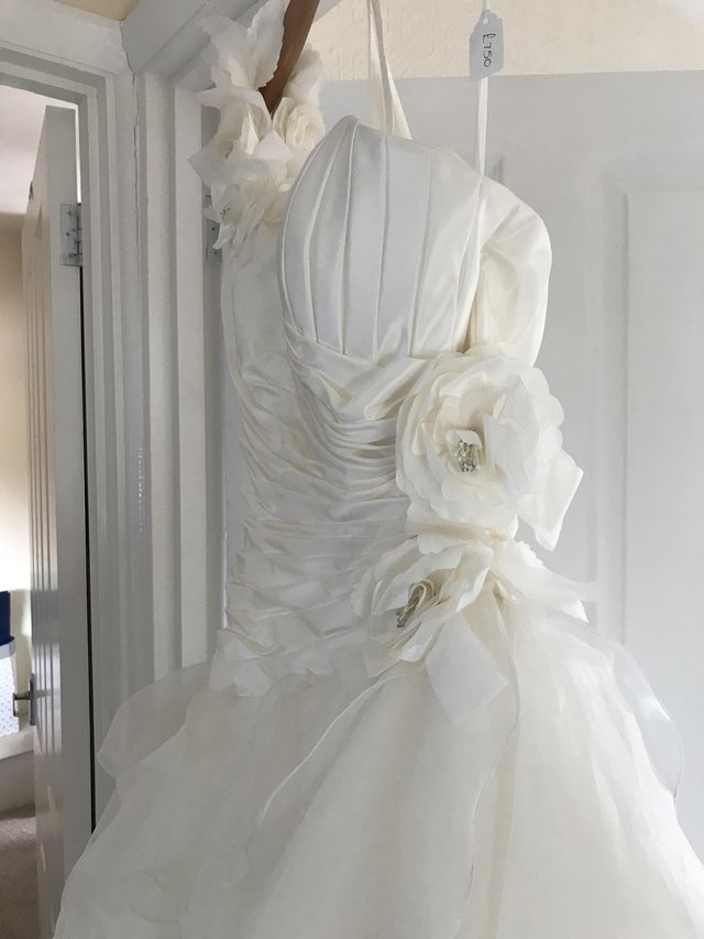 Image 2 of Phoenix gowns wedding dress never worn