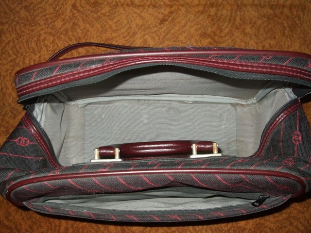 Preview of the first image of Hand Holdall with Shoulder Strap.