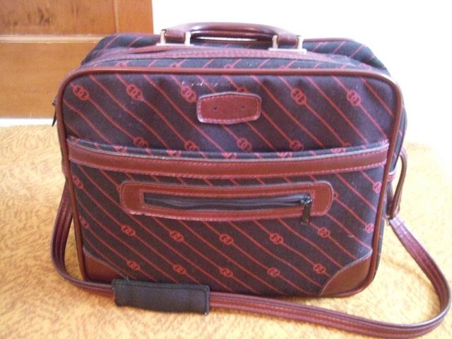 Image 3 of Hand Holdall with Shoulder Strap
