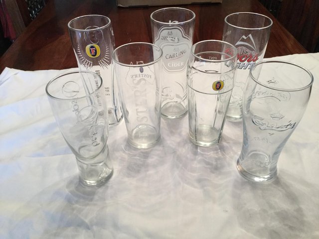 Preview of the first image of 7 logo large glasses.